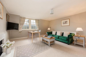 Lovely Georgian Loft in The Very Centre of Bath